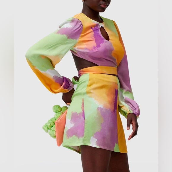 The Wolf Gang Levisa Key Hole Open Back Top NWT - Picture 3 of 15